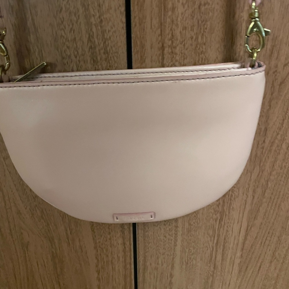 Fossil Light Pink Crossbody Bag with zipper closure - Picture 11 of 11